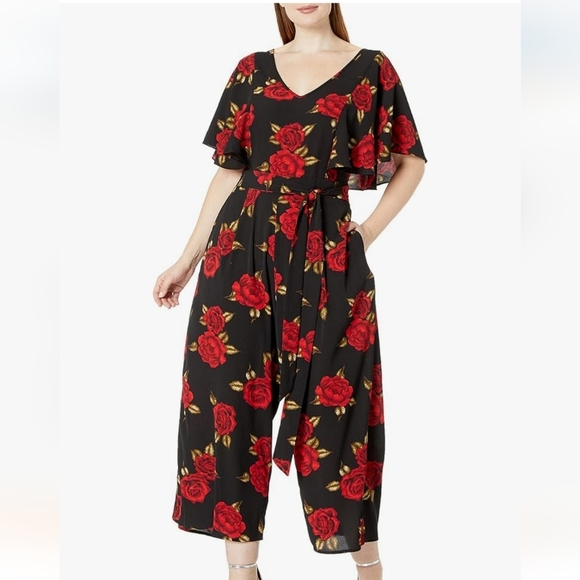 NWOT CITY CHIC 20 Floral Jumpsuit with tie Waist Detail - Picture 1 of 4